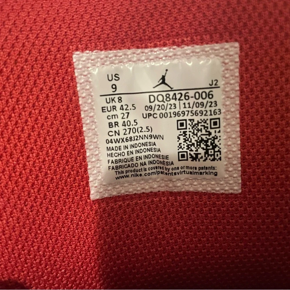 Air Jordan 1 mid bred shadow
